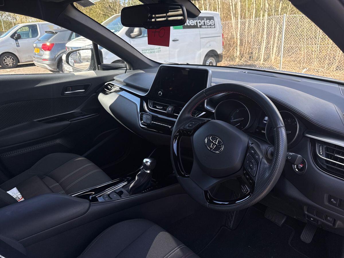 Used Toyota C-HR for sale - 78115302: Photo 10