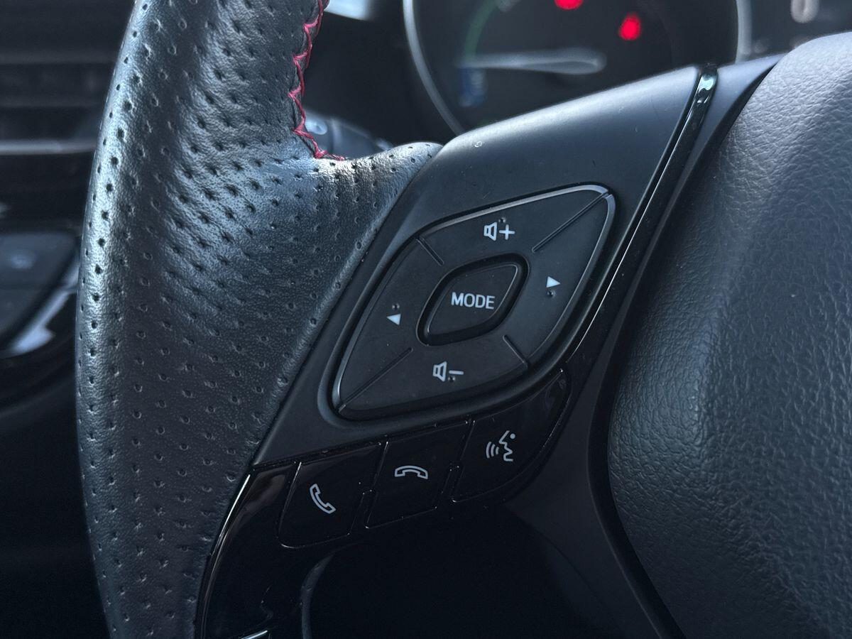 Used Toyota C-HR for sale - 78115302: Photo 23