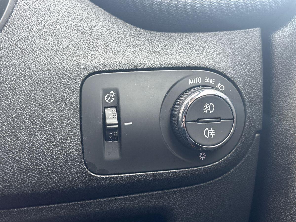 Used Vauxhall Crossland 2022 for sale - 76259495: Photo 30