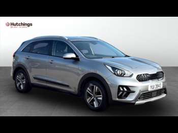 2022 (71) - 2 Hev S-A 5-Door