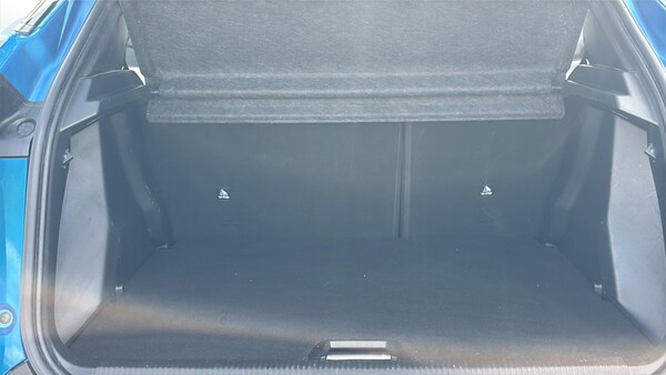 Used Peugeot 2008 2023 for sale - 75564379: Photo 16
