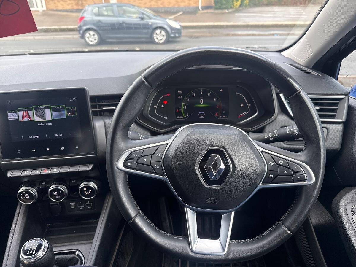 Used Renault Clio 2023 for sale - 77598153: Photo 12