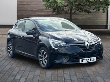 Used Renault Clio 2023 for sale - 77598153: Photo