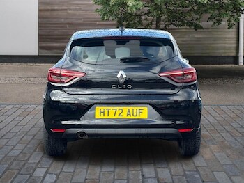 Used Renault Clio 2023 for sale - 77598153: Photo