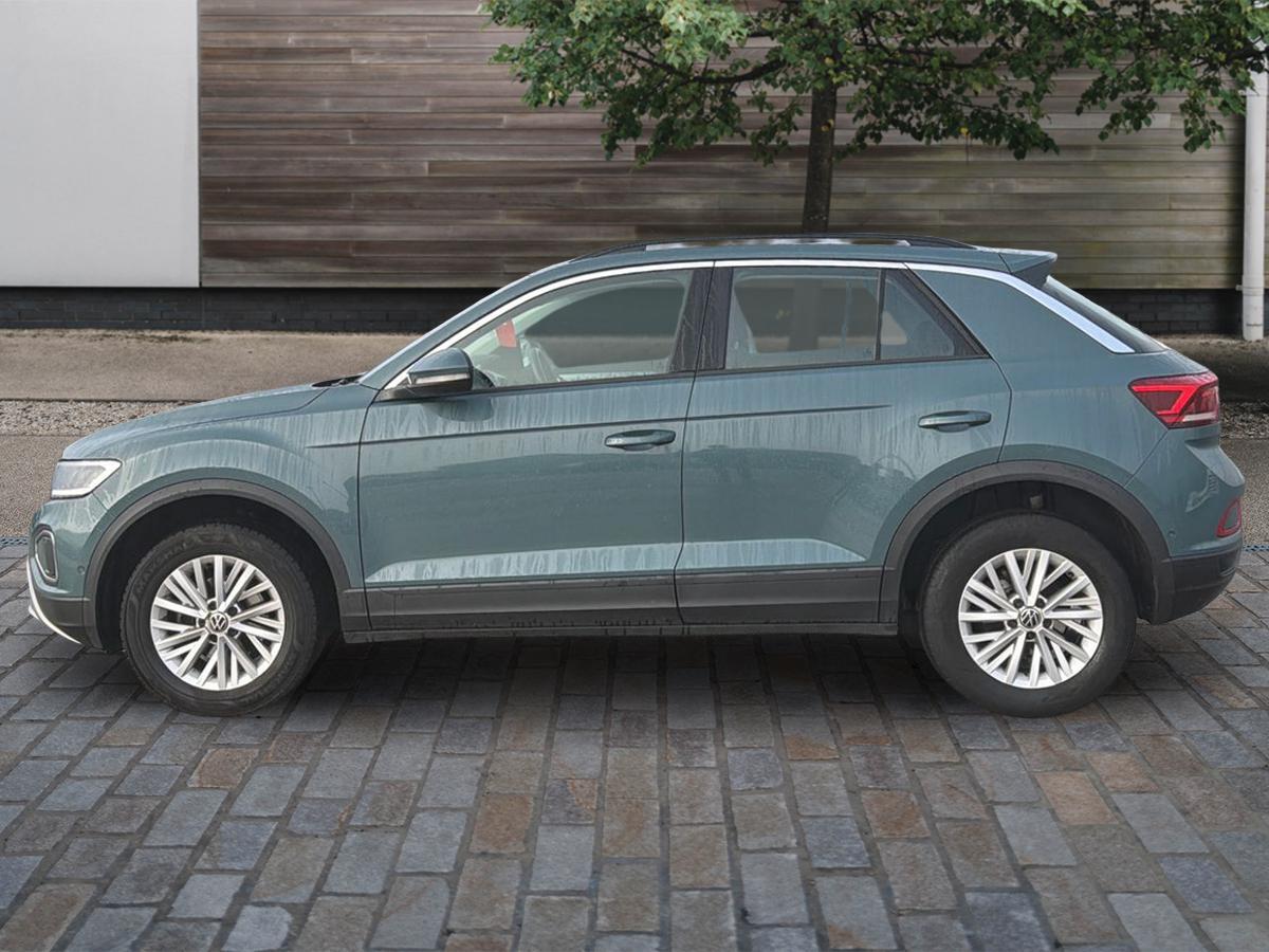 Used Volkswagen T-Roc 2023 for sale - 76824438: Photo 6
