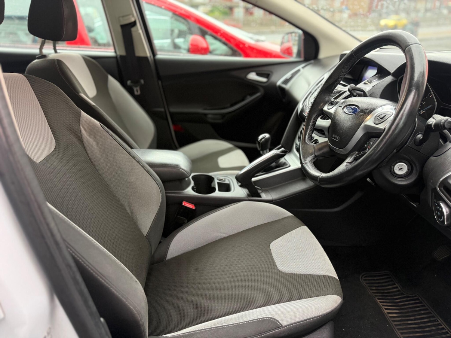 Used Ford Focus 2012 for sale - 76899583: Photo 9