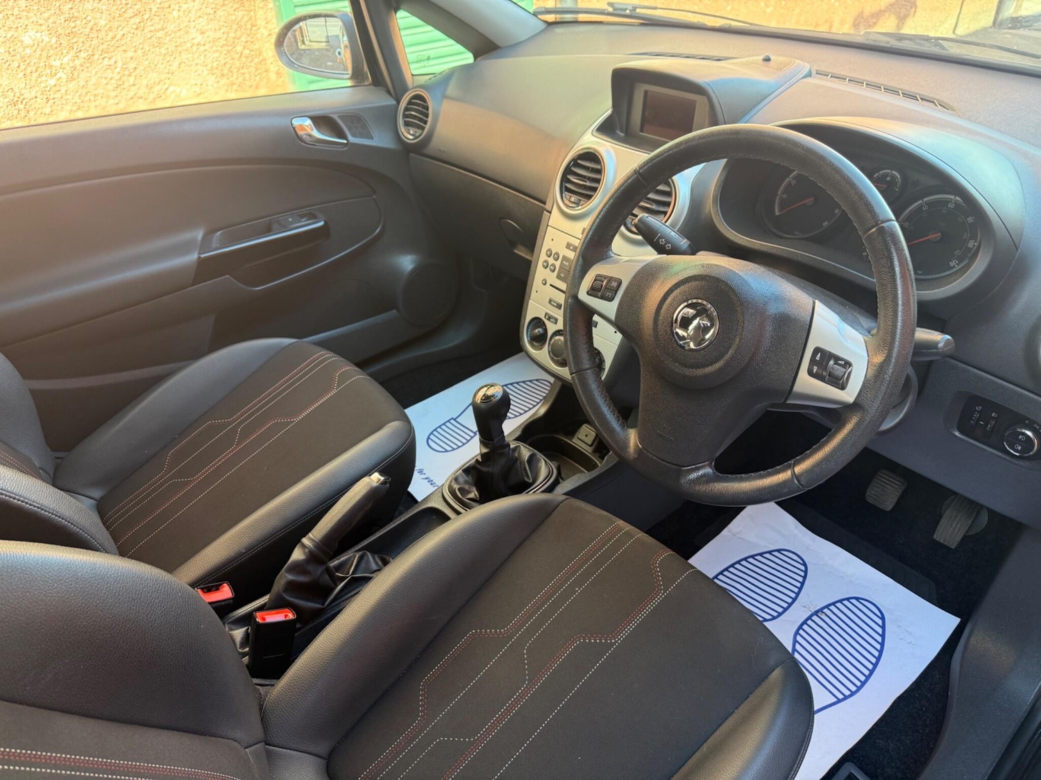 Used Vauxhall Corsa for sale - 77705284: Photo 3