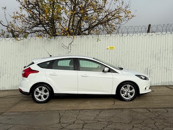 Used Ford Focus 2011 for sale - 76612879: Photo