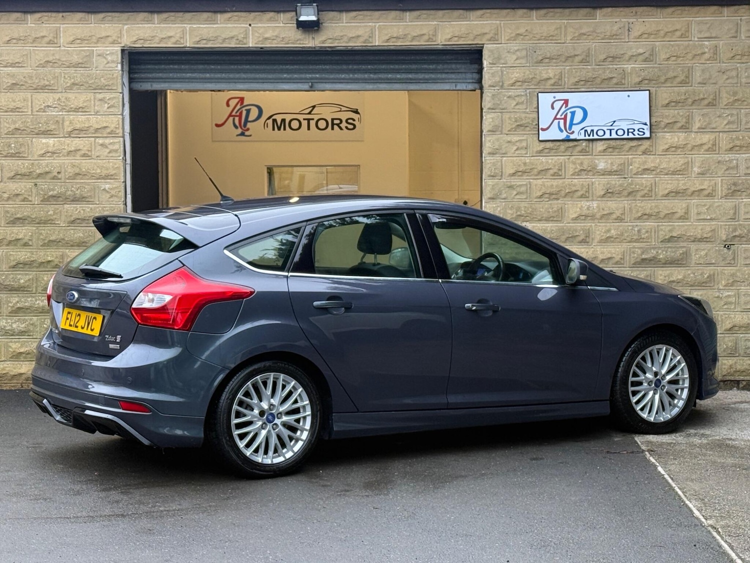 Used Ford Focus for sale - 77279887: Photo 3