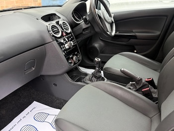 Used Vauxhall Corsa 2010 for sale - 77510883: Photo