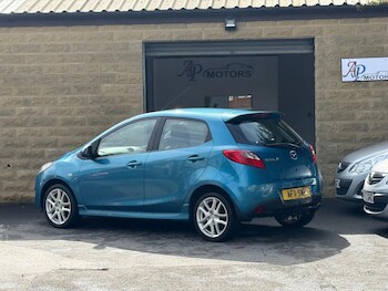 Used Mazda Mazda2 2011 for sale - 78260411: Photo