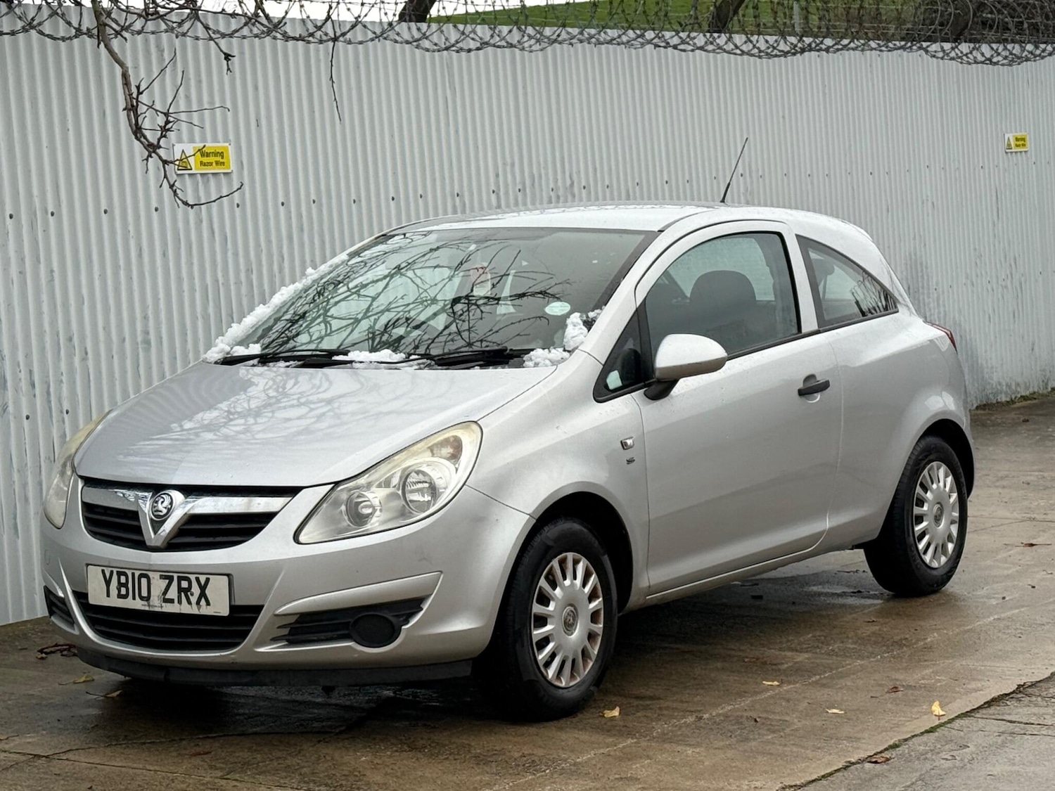Used Vauxhall Corsa 2010 for sale - 76634162: Photo 7