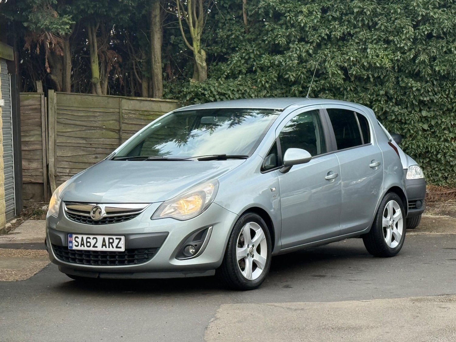 Used Vauxhall Corsa 2012 for sale - 77670860: Photo 4
