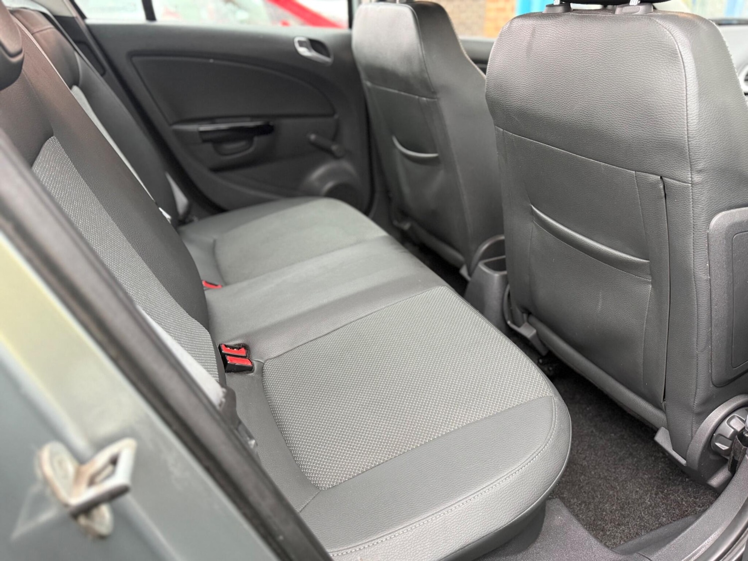 Used Vauxhall Corsa 2010 for sale - 77574496: Photo 9