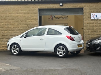 Used Vauxhall Corsa 2014 for sale - 77331646: Photo