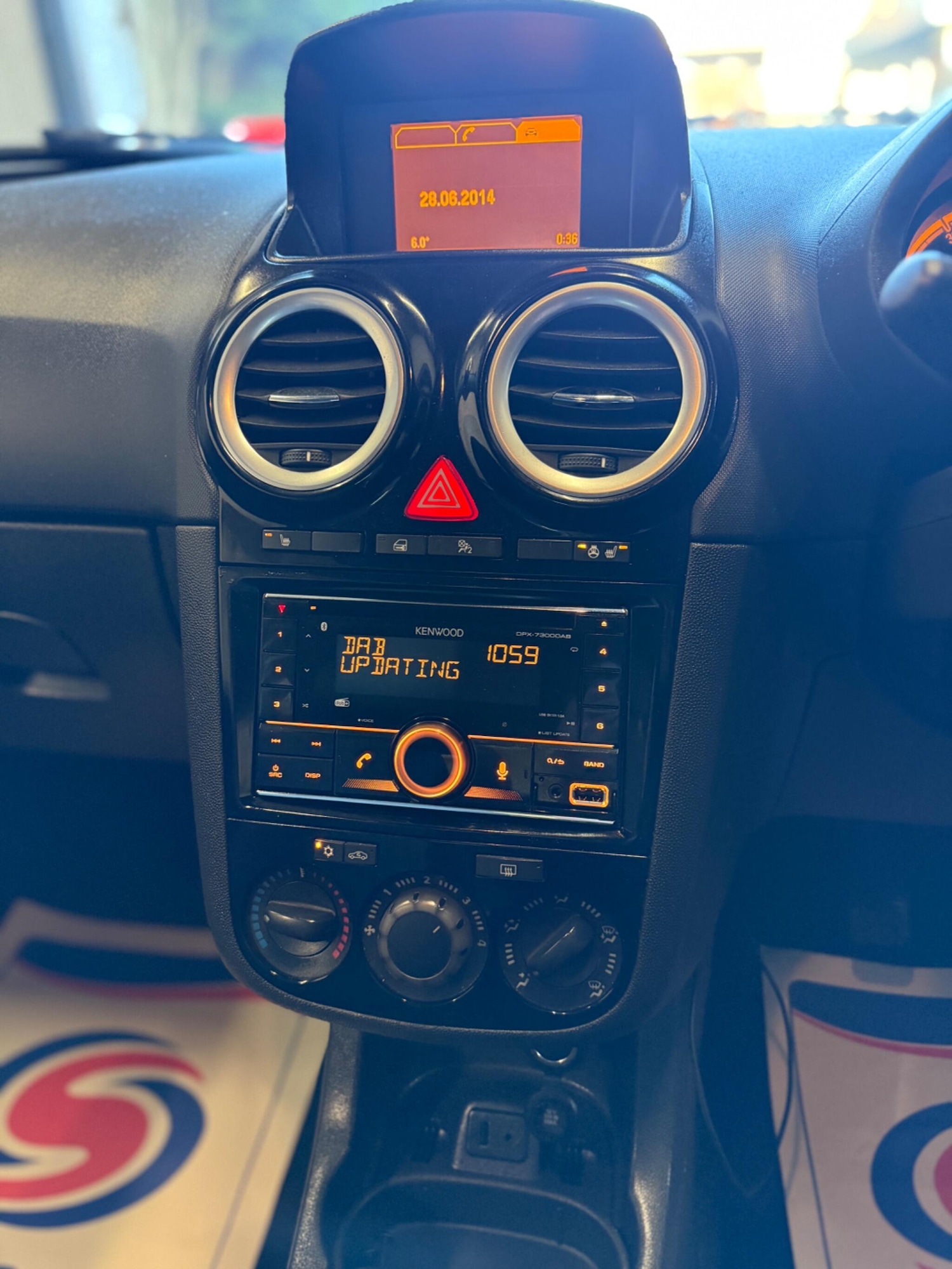 Used Vauxhall Corsa 2014 for sale - 77229267: Photo 6