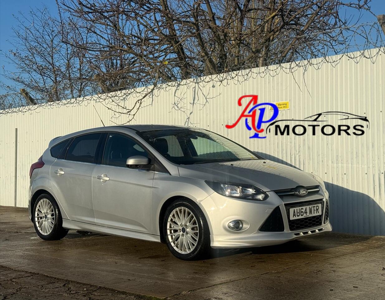 Used Ford Focus 2014 for sale - 76688812: Photo 1