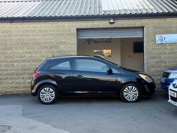 Used Vauxhall Corsa 2011 for sale - 77098093: Photo