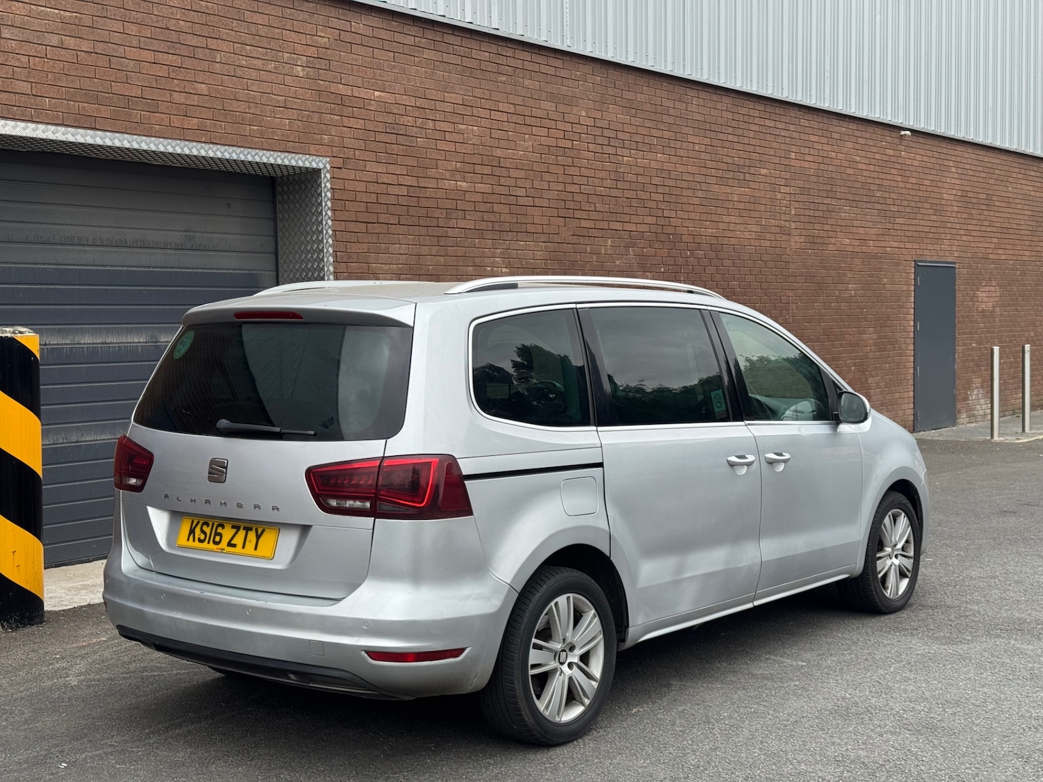 Vehicle 21