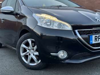 Used Peugeot 208 2014 for sale - 75035534: Photo