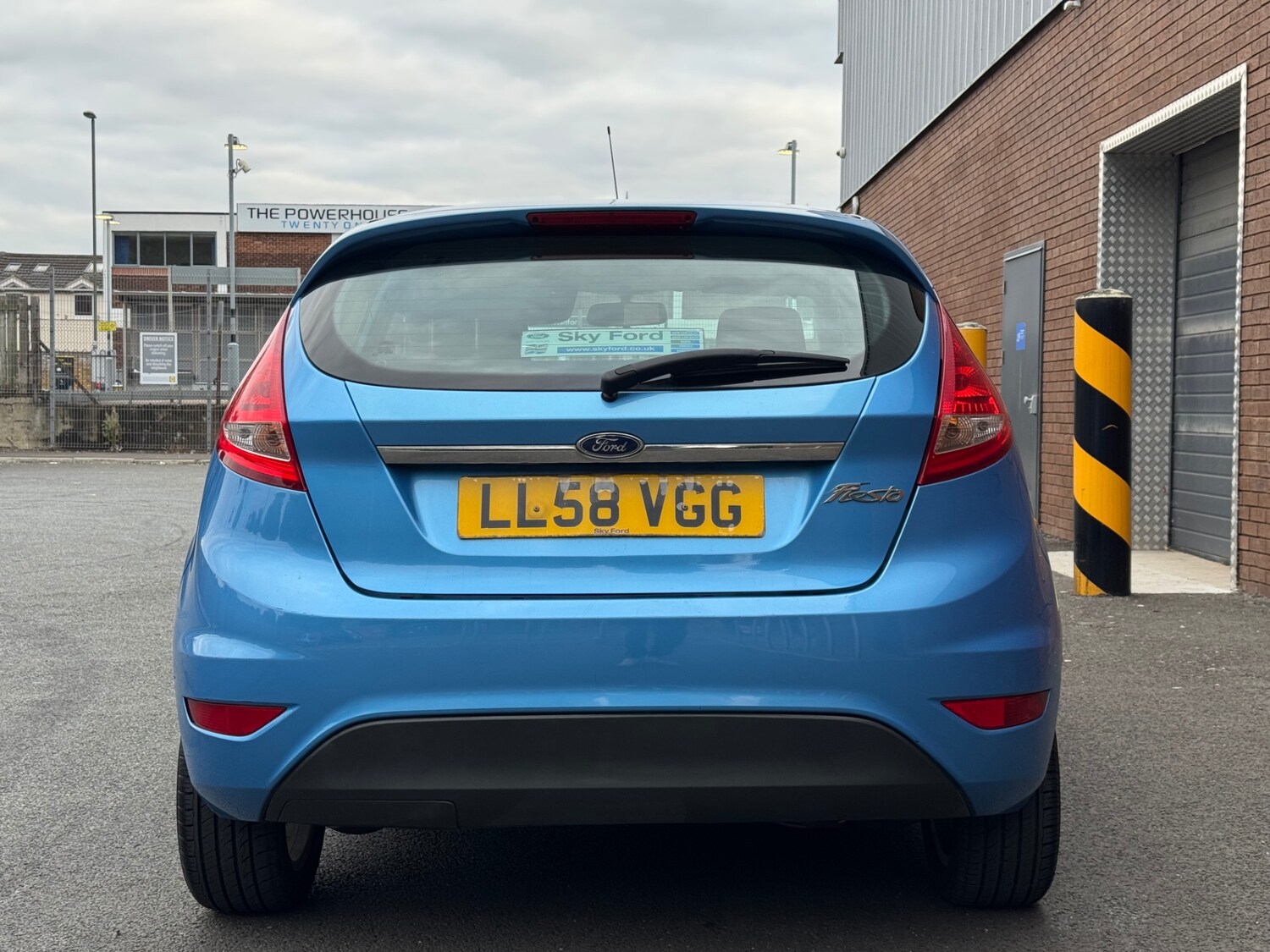 Vehicle 21