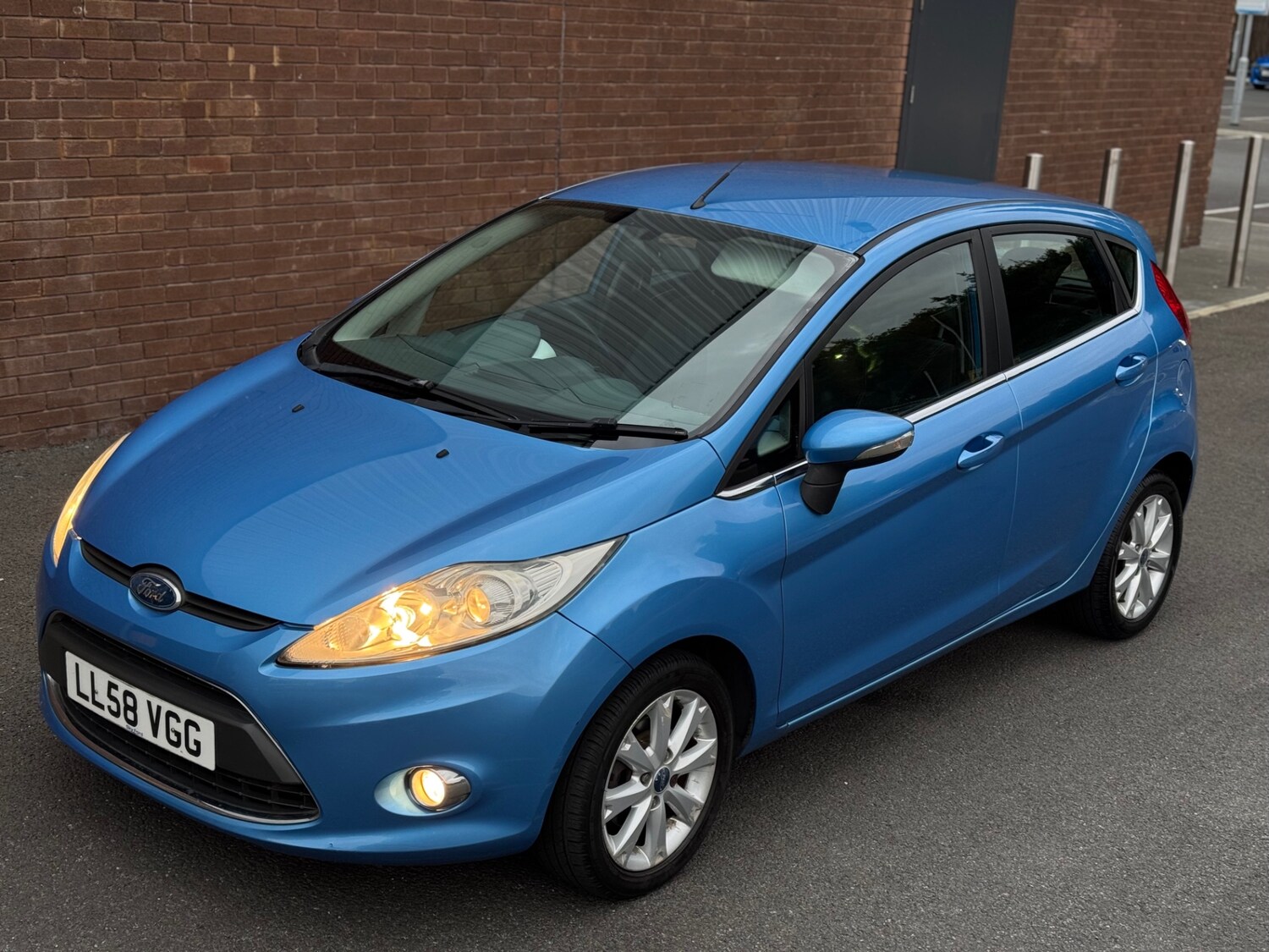 Vehicle 29