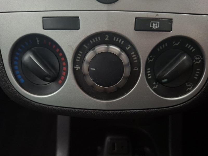 Used Vauxhall Corsa 2013 for sale - 77975022: Photo 14