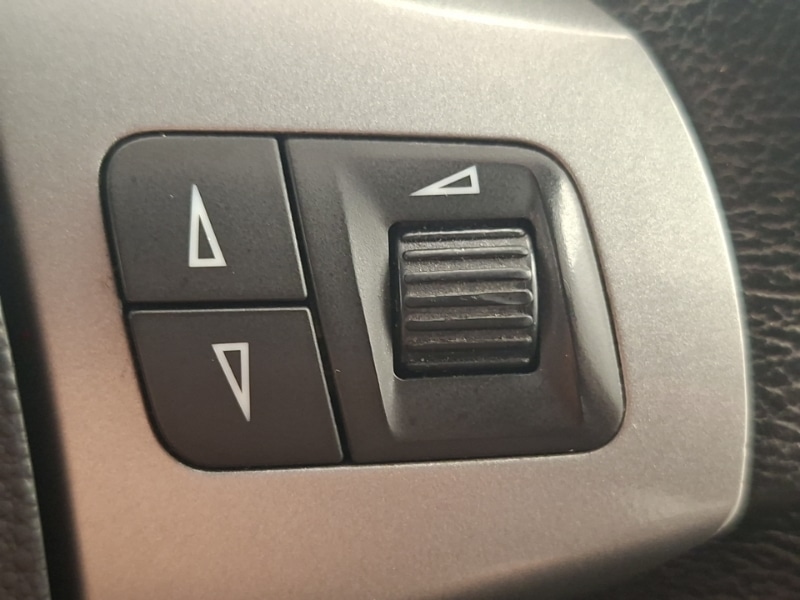 Used Vauxhall Corsa 2013 for sale - 77975022: Photo 18