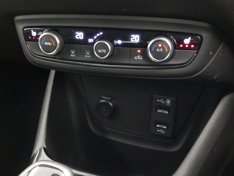 Used Vauxhall Crossland 2022 for sale - 76795475: Photo 13