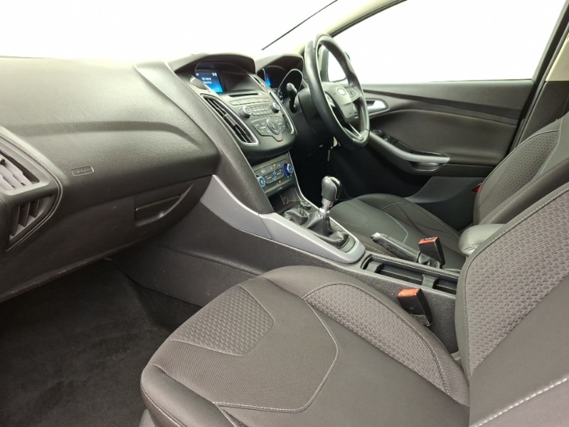 Used Ford Focus 2015 for sale - 77544071: Photo 5