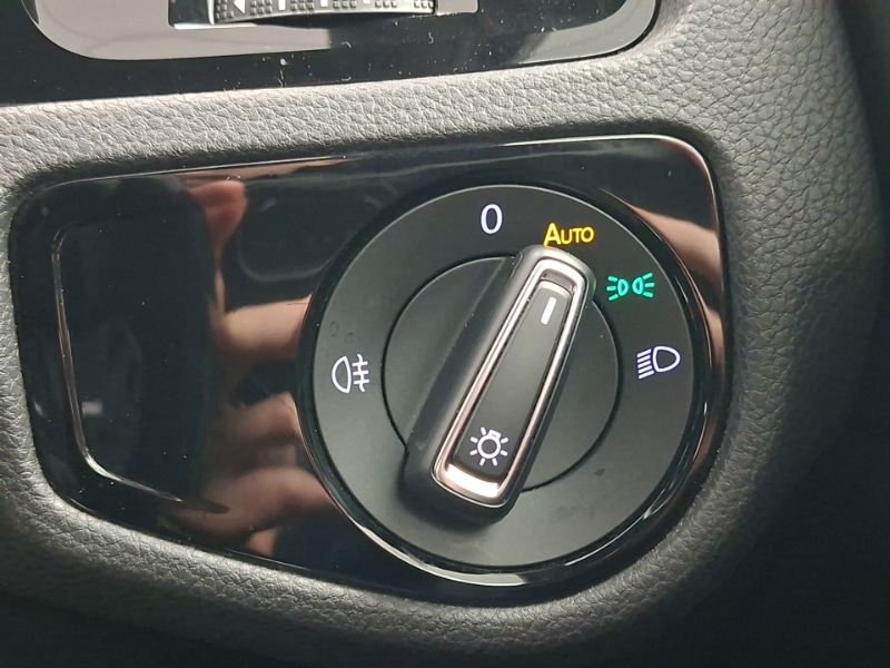 Used Volkswagen Golf 2018 for sale - 77062556: Photo 18