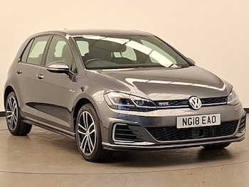 Used Volkswagen Golf 2018 for sale - 77062556: Photo