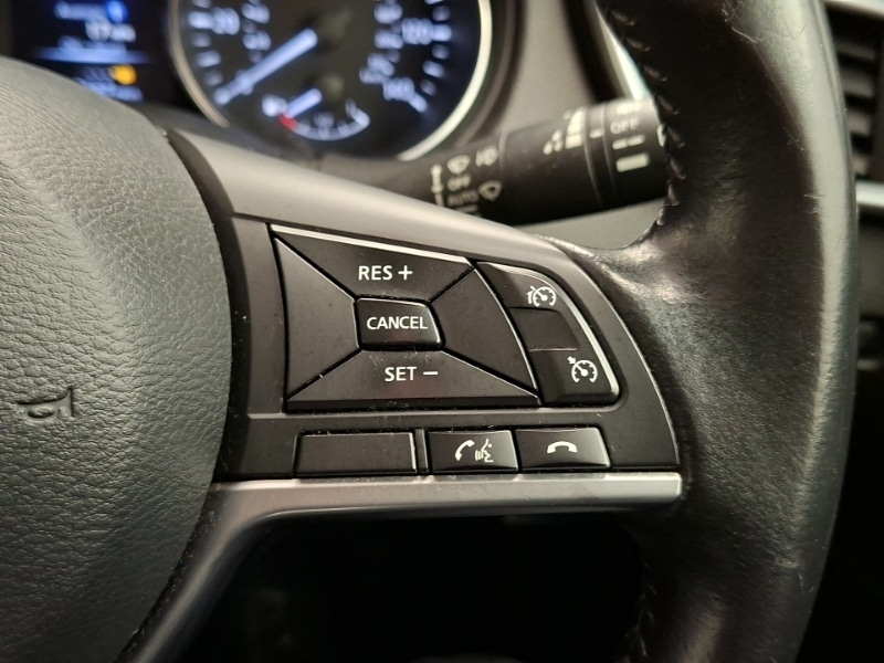 Used Nissan Qashqai 2018 for sale - 77453904: Photo 18