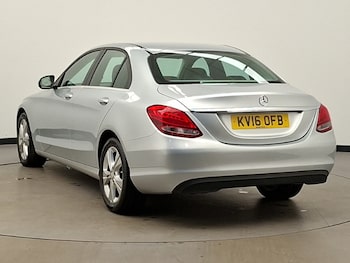 Used Mercedes-Benz C Class 2016 for sale - 77385872: Photo