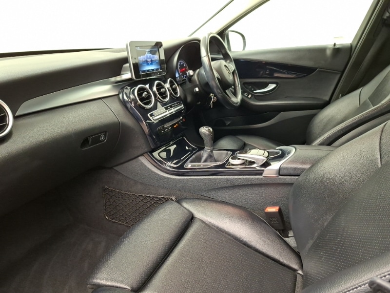 Used Mercedes-Benz C Class 2016 for sale - 77385872: Photo 5