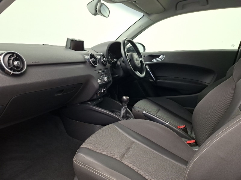 Used Audi A1 2015 for sale - 78169570: Photo 5