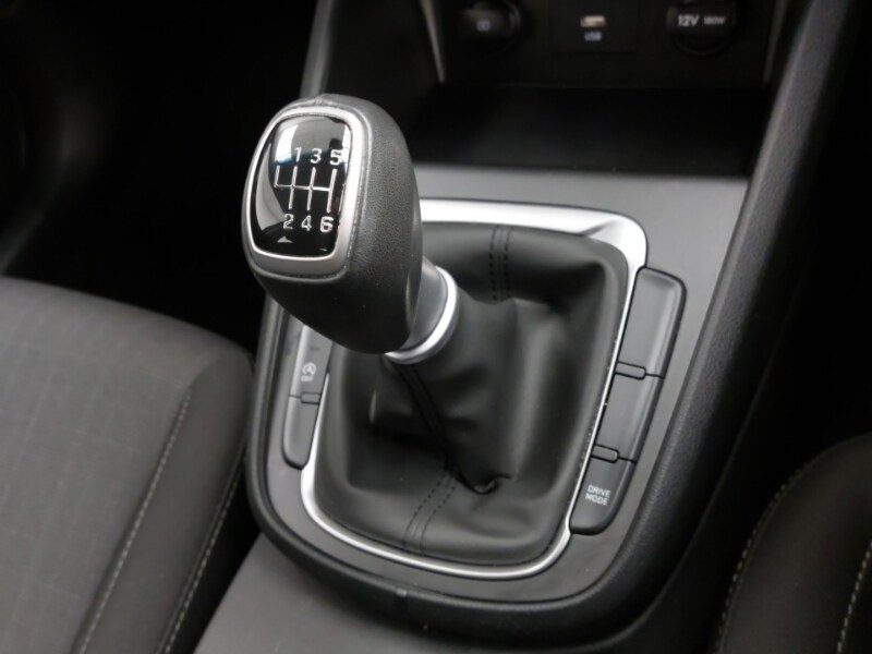 Used Hyundai KONA 2023 for sale - 76160470: Photo 12