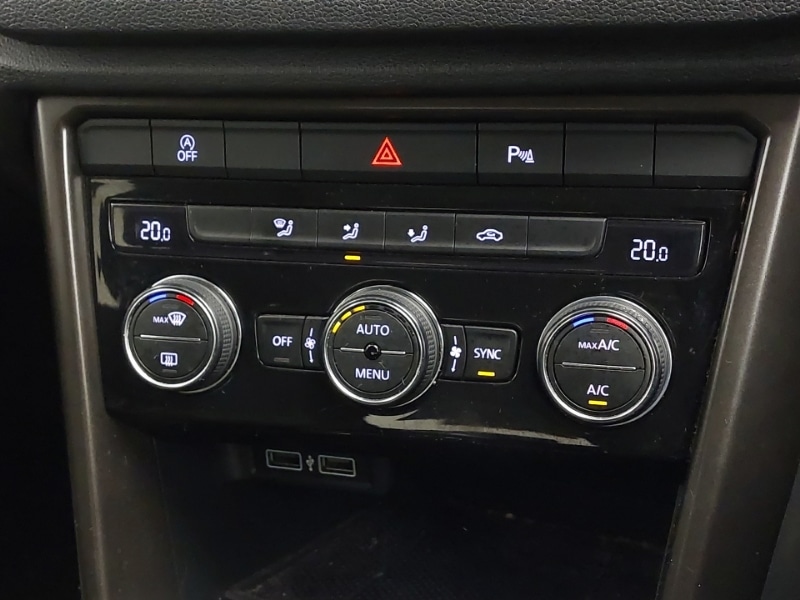 Used Volkswagen T-Roc 2019 for sale - 76822306: Photo 13