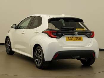 Used Toyota Yaris 2021 for sale - 74737783: Photo