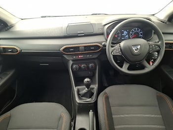 Used Dacia Sandero Stepway 2022 for sale - 79134029: Photo