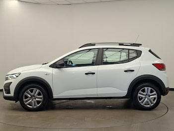 Used Dacia Sandero Stepway 2022 for sale - 79134029: Photo