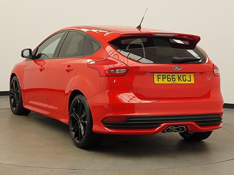 Used Ford Focus 2016 for sale - 76924985: Photo 3