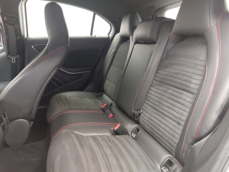 Used Mercedes-Benz A-Class 2018 for sale - 76556213: Photo 6