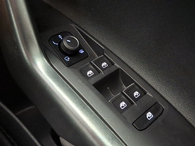 Used Volkswagen Taigo 2023 for sale - 77324972: Photo 18