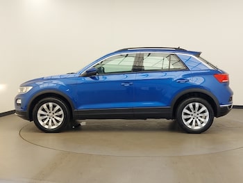 Used Volkswagen T-Roc 2020 for sale - 75252121: Photo