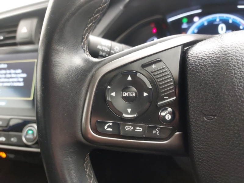 Used Honda Civic 2019 for sale - 76661667: Photo 15