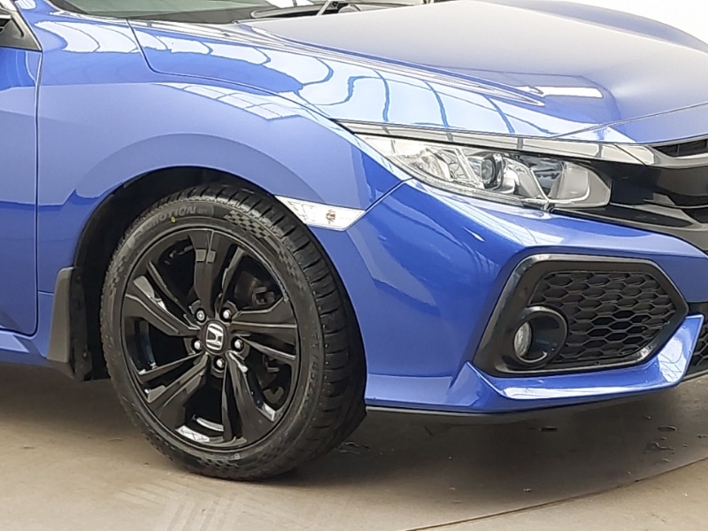 Used Honda Civic 2019 for sale - 76661667: Photo 9