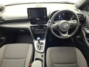 Used Toyota Yaris Cross 2023 for sale - 79578545: Photo