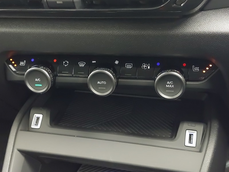 Used Citroen C4 2025 for sale - 76493061: Photo 13