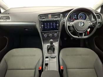 Used Volkswagen Golf 2019 for sale - 78546568: Photo